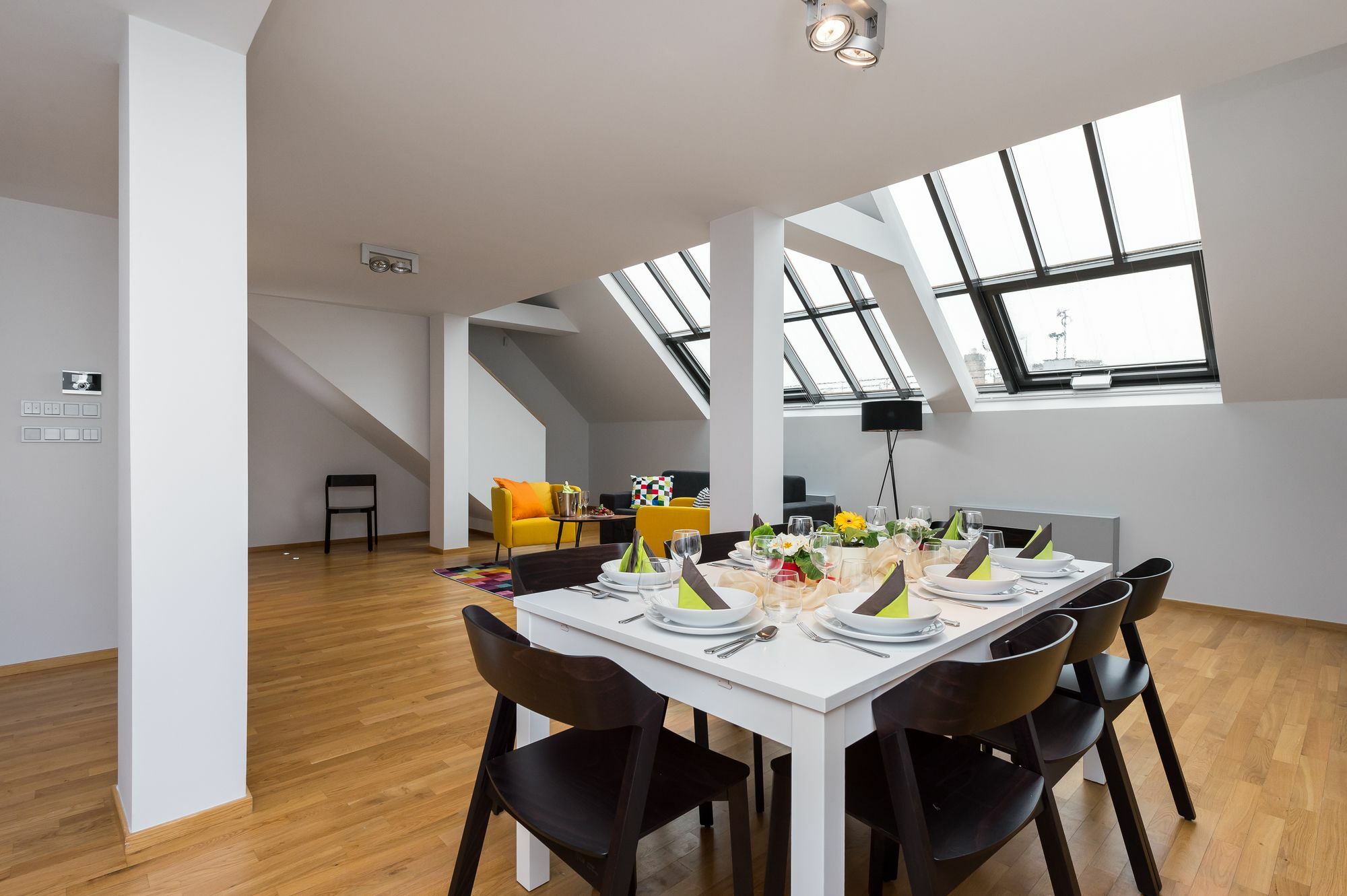 Empirent Rose Apartments Прага Экстерьер фото